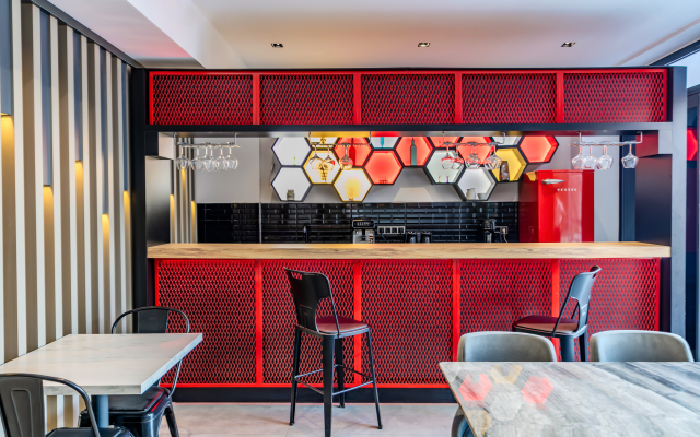 Intercity Airport Hotel