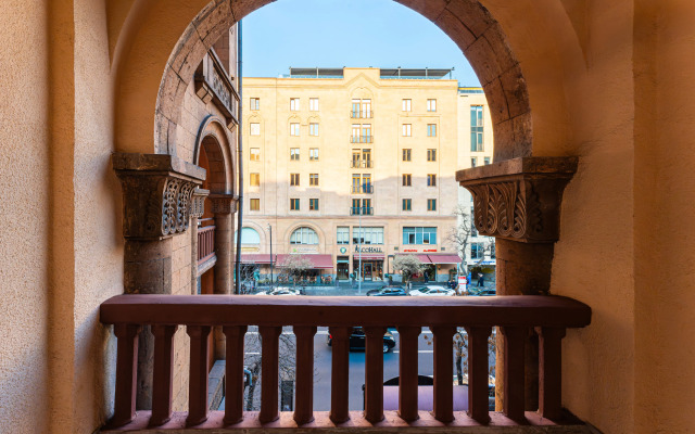 KeyGo #0118, 1 Bedroom, Near Republic Square Apartments