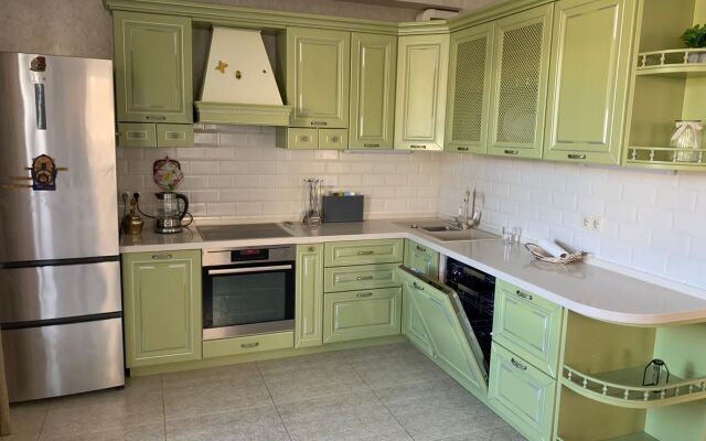 Просторные апартаменты с видом на горы