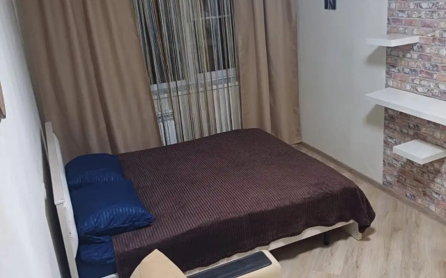 1k Vyezd Na Mariupolskoye Shosse Flat
