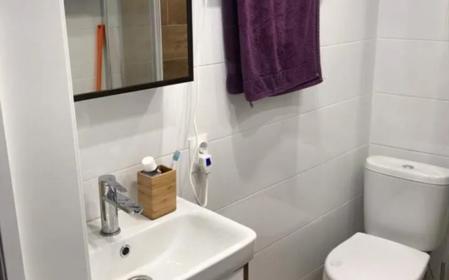 Na Veseloy 82/1b Flat