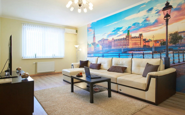 PaulMarie On Mazurova Apartments