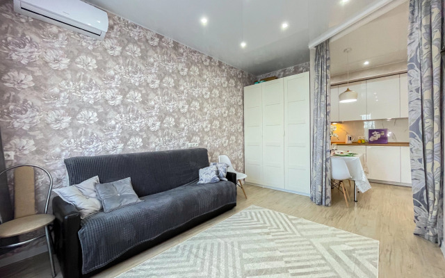 Квартира двухкомнатная чистая со свежим ремонтом