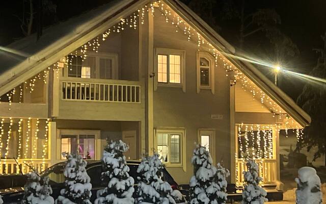 Частный Дом Озеро Лунное 4