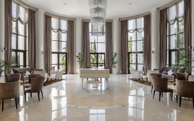 Grand Hotel & Spa Rodina Resort Hotel