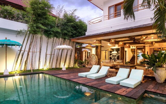 Villa Metisse by Villa Finder