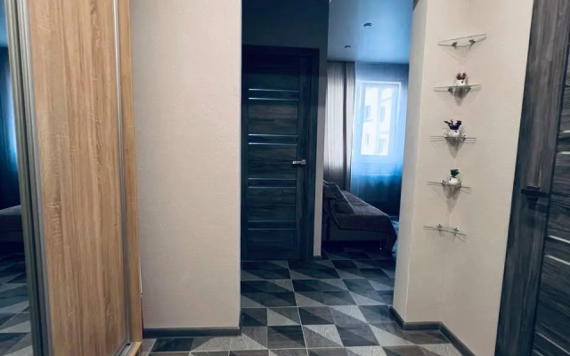 Апартаменты еЖИВИка Автомобилистов 13