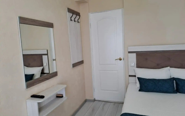 Апартаменты Пляжные на Дражинского 7а, 1