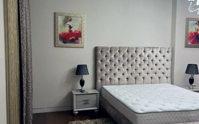 3-Kh Komnatnye V Bashne Oko Moskva Siti Apartment