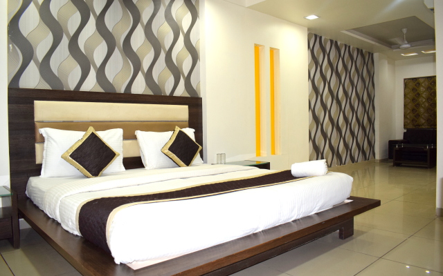 Krishna Inn Hotel