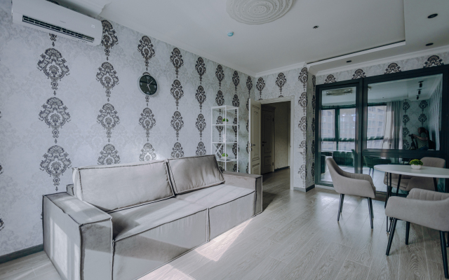 Апартаменты Lalapart Classic четырехместная 48 м в ЖК Лайнер