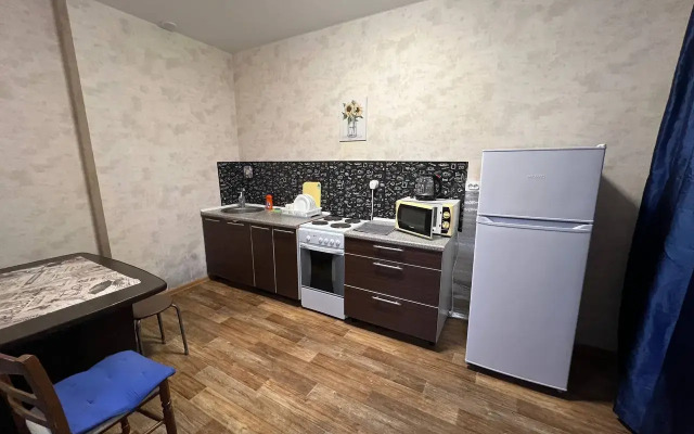 Ryadom s parkom Flat
