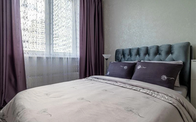 Квартира Двухкомнатная на Савкова 4