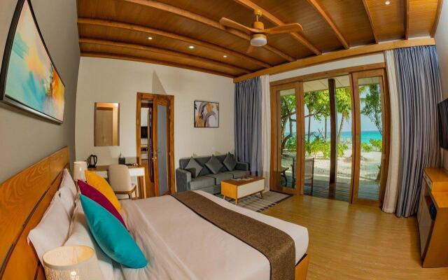 Курортный Отель Fiyavalhu Resort Maldives