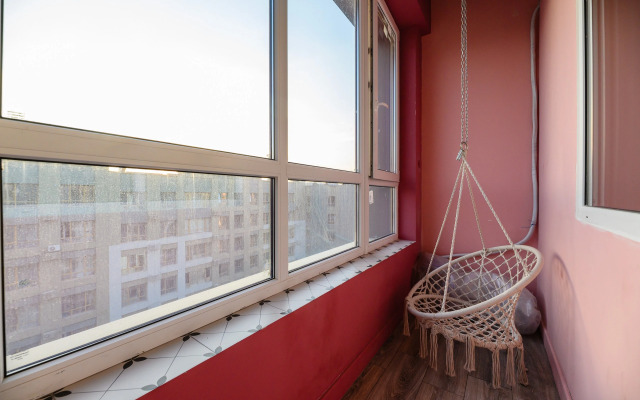 Ryadom s Arbatom i Megoy Flat