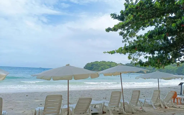 Курортный отель Malibu Samed resort