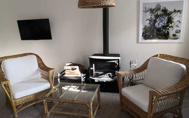Zigo's Hotel - Special Class