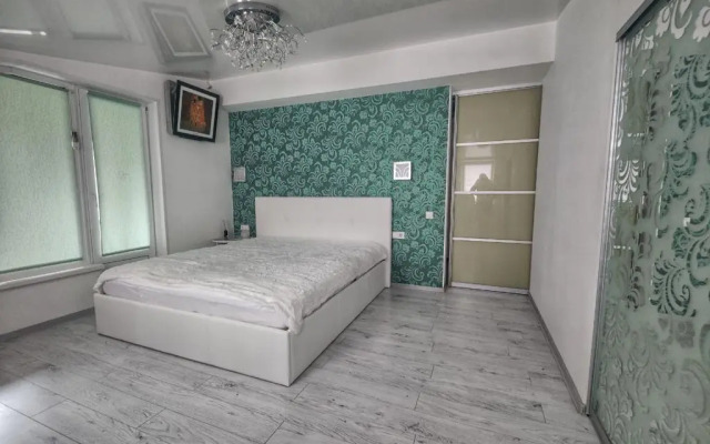 Частный дом комфортный в центре города