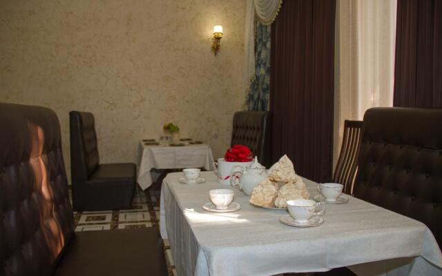San Arda Hotel