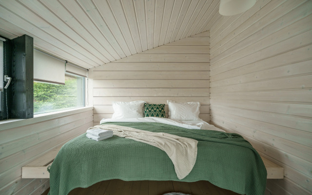 Частный дом коттедж семейный три тома  у Финского залива