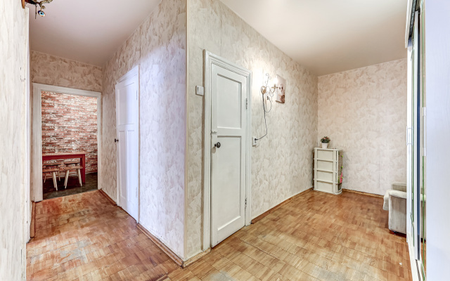 Апартаменты Просторная 2-х комнатная квартира в центре Санкт-Петербурга