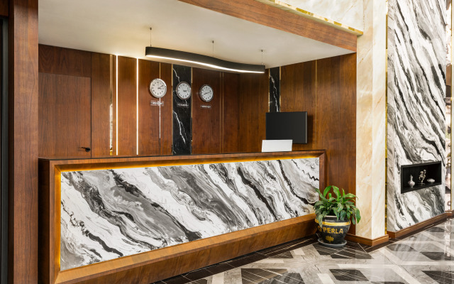 Trademark Collection by Wyndham Operla Airport Hotels