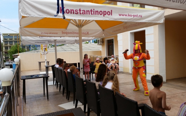 Konstantinopol Hotel
