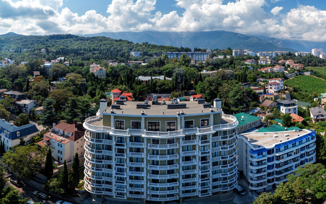 Barhatny Sezon Yalta Apartments