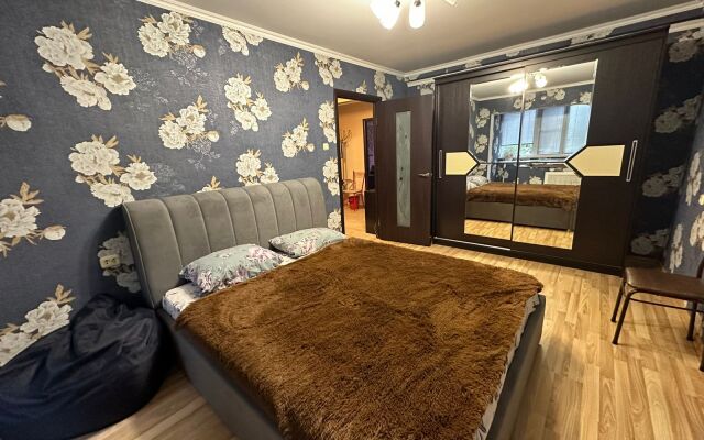 Трехкомнатная Квартира на улице Губина