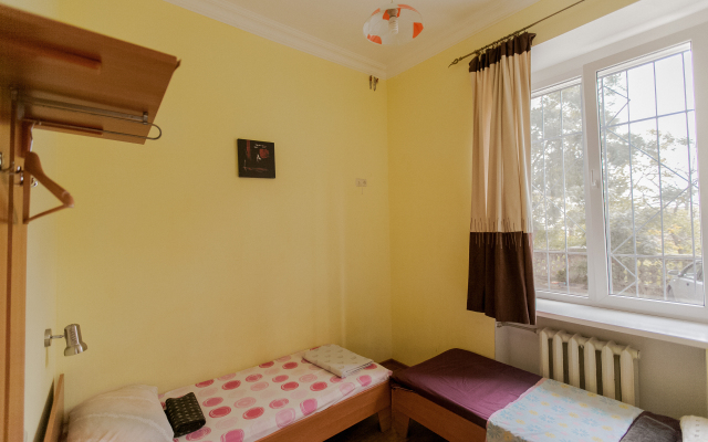 Vesely Dolphin Hostel