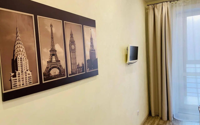 Апартаменты на Юрия Тена