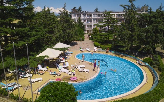 Kurortny Hotel Atelika Voskhod 2**