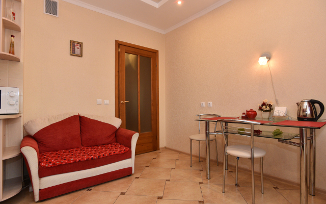 Апартаменты Юлиуса Фучика 5