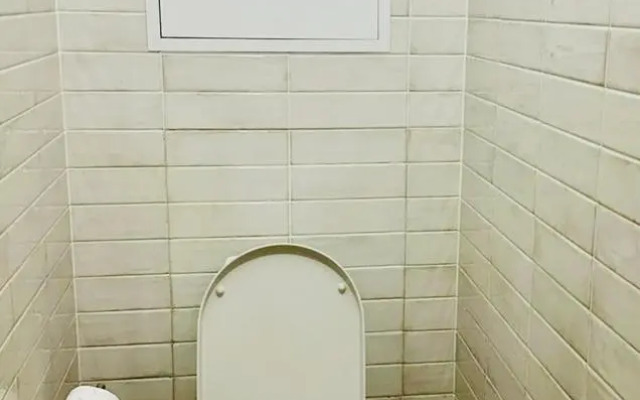 Uyutnaya 2-Ka okolo Metro Lesoparkovaya Flat