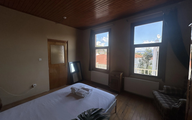Mnimi Apartments