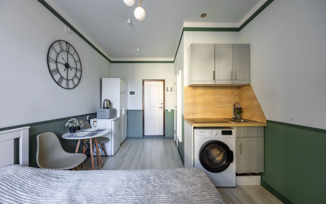 Apartamenty 3 na Rizhskom Prospekte (R16)
