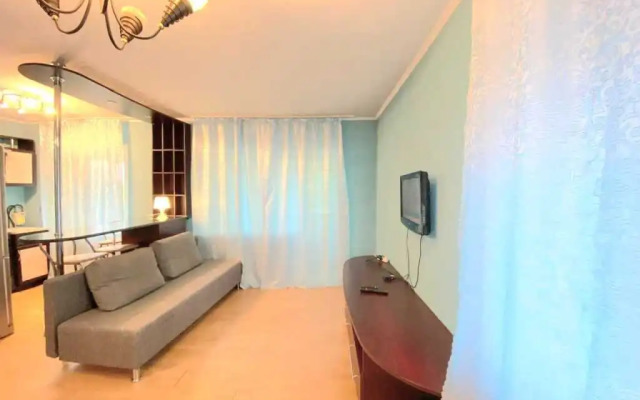 Апартаменты на Карла Маркса 115-2