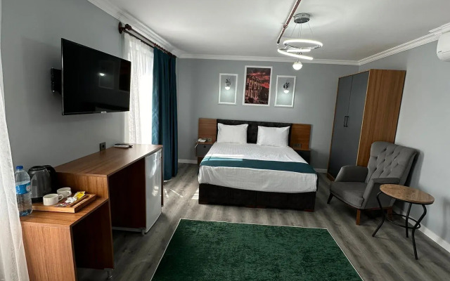 Asgard Hotel
