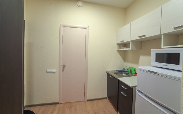 Apartments on Yunaya 11