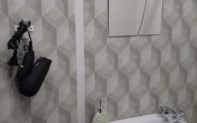 Квартира студия GoldApart Университетская Набережная 56