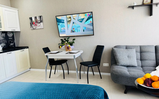 Prostornaya V 300 Metrakh Do Naberezhnoy Flat