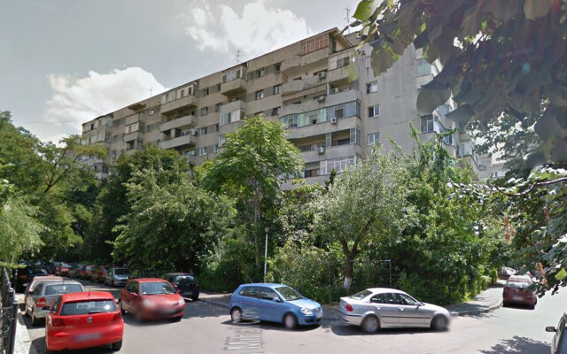 Mihail Cioranu Apartment