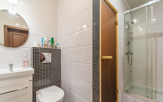 Апартаменты 1-к Квартира на Лукачева 4