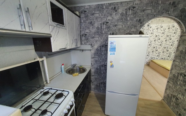 L.v.hotels Na Fridrikha Engelsa 145 Flat