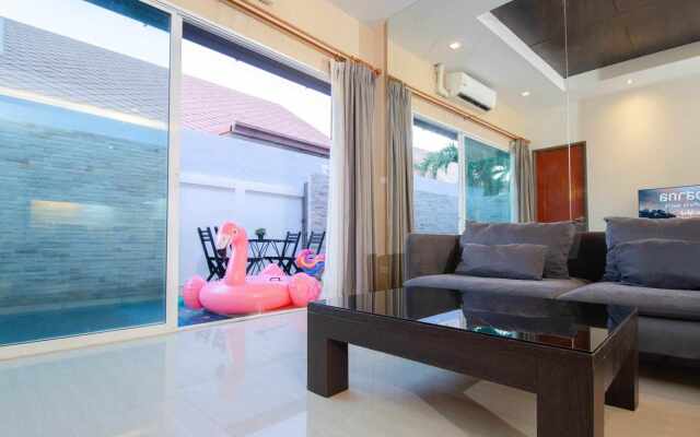 Pattaya Pool Villa