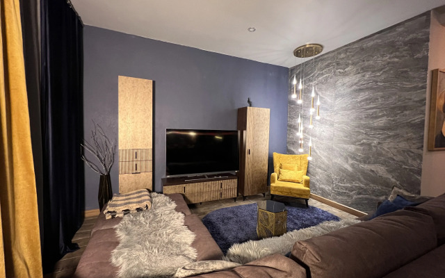Persia Apartments