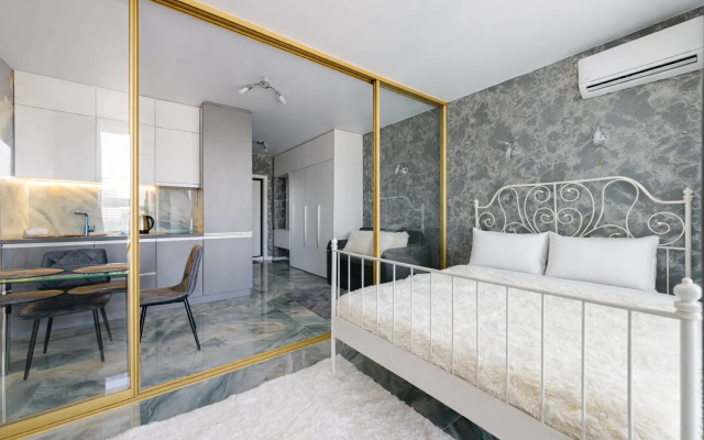 Квартира уютная МАМ Апарт с панорамными окнами + бонус продуктовая корзина от 3-х дней