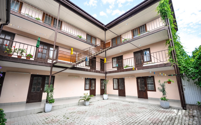 Yelena Guest House