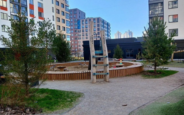 Na Sapfirnoy Ulitse 13 Flat