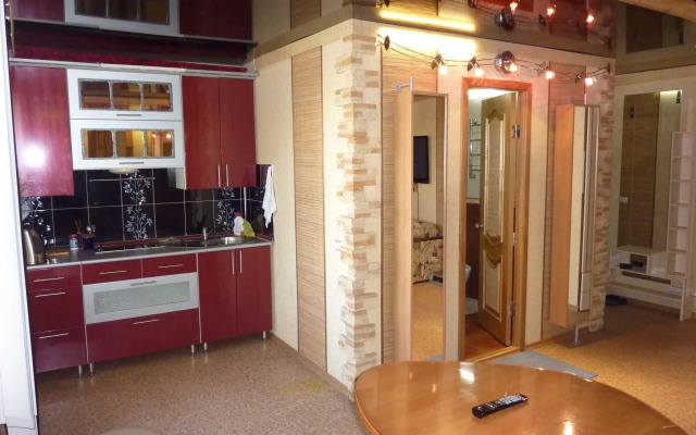 Na Prospekte 50 Let Oktyabrya 22 Flat